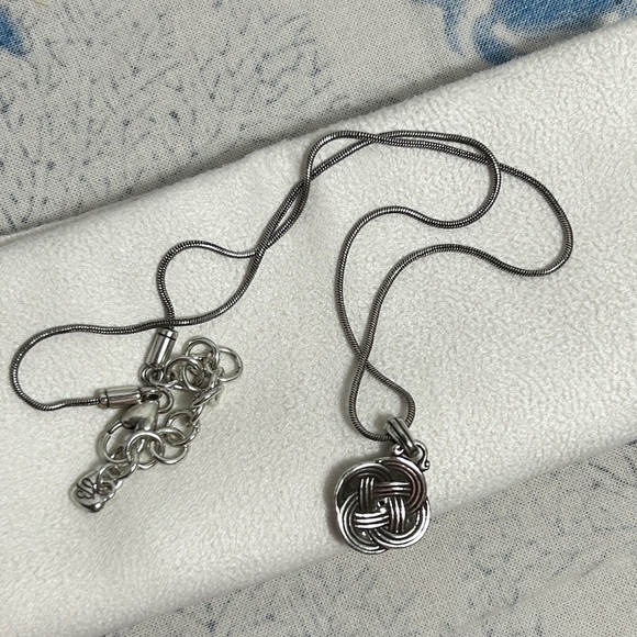 Brighton Stonebriar Eternity Necklace Silver Plated Crystals Pendant - Picture 9 of 11